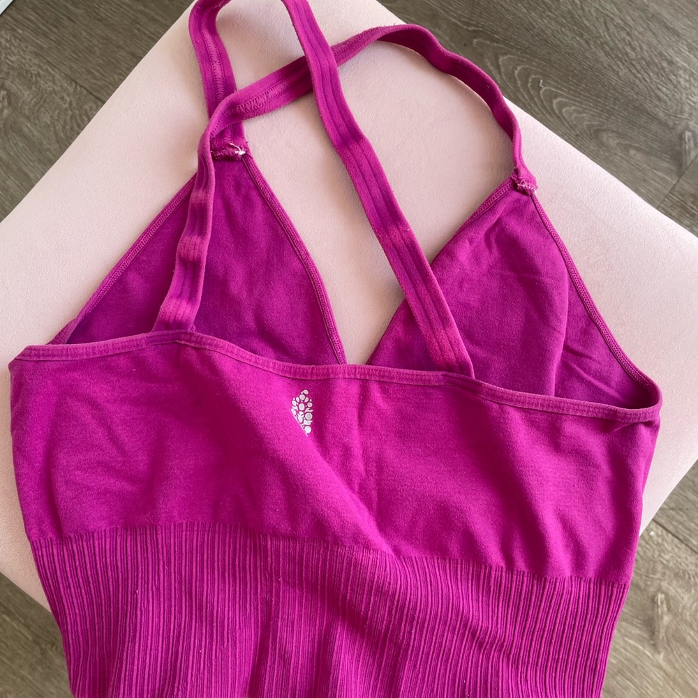 Pink Workout Tops Set (2) - Picture 3 of 8